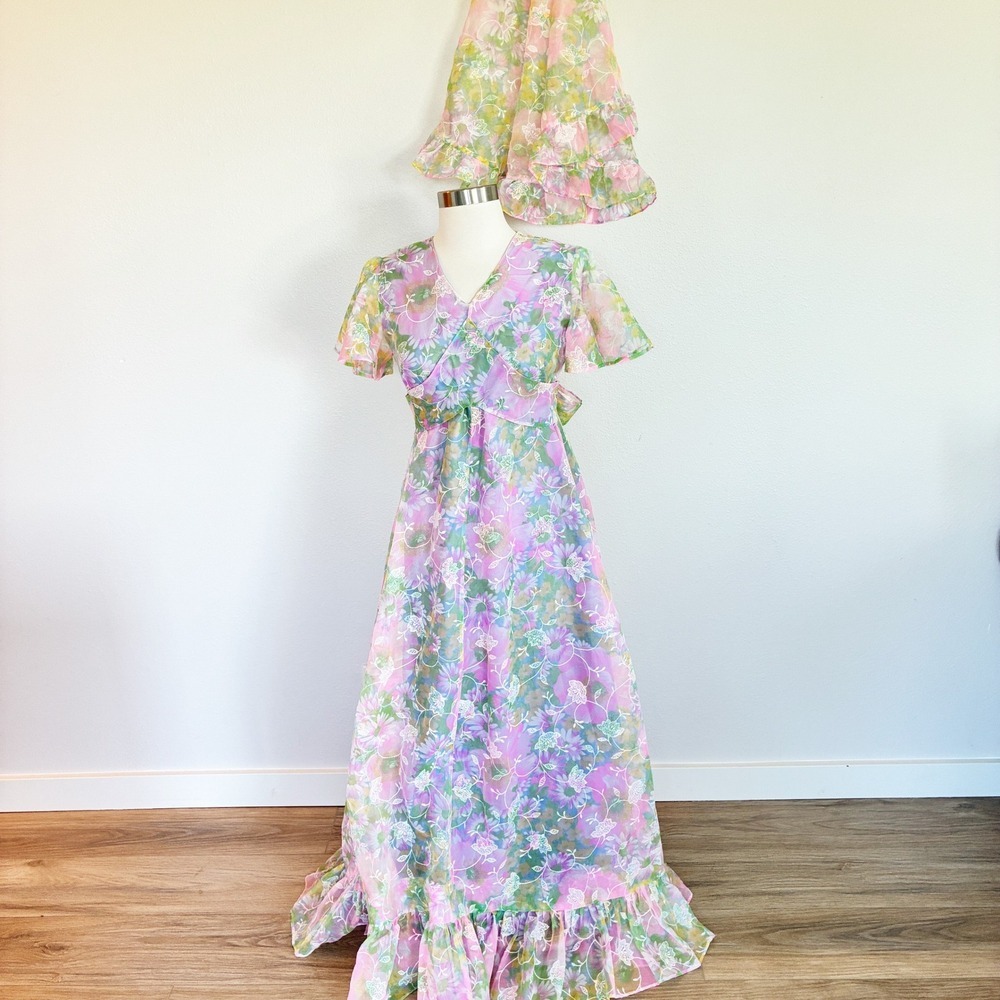 Vtg 70s Handmade Floral Bridesmaid Dress W/ Veil Pink Purple Ruffle Hem Maxi